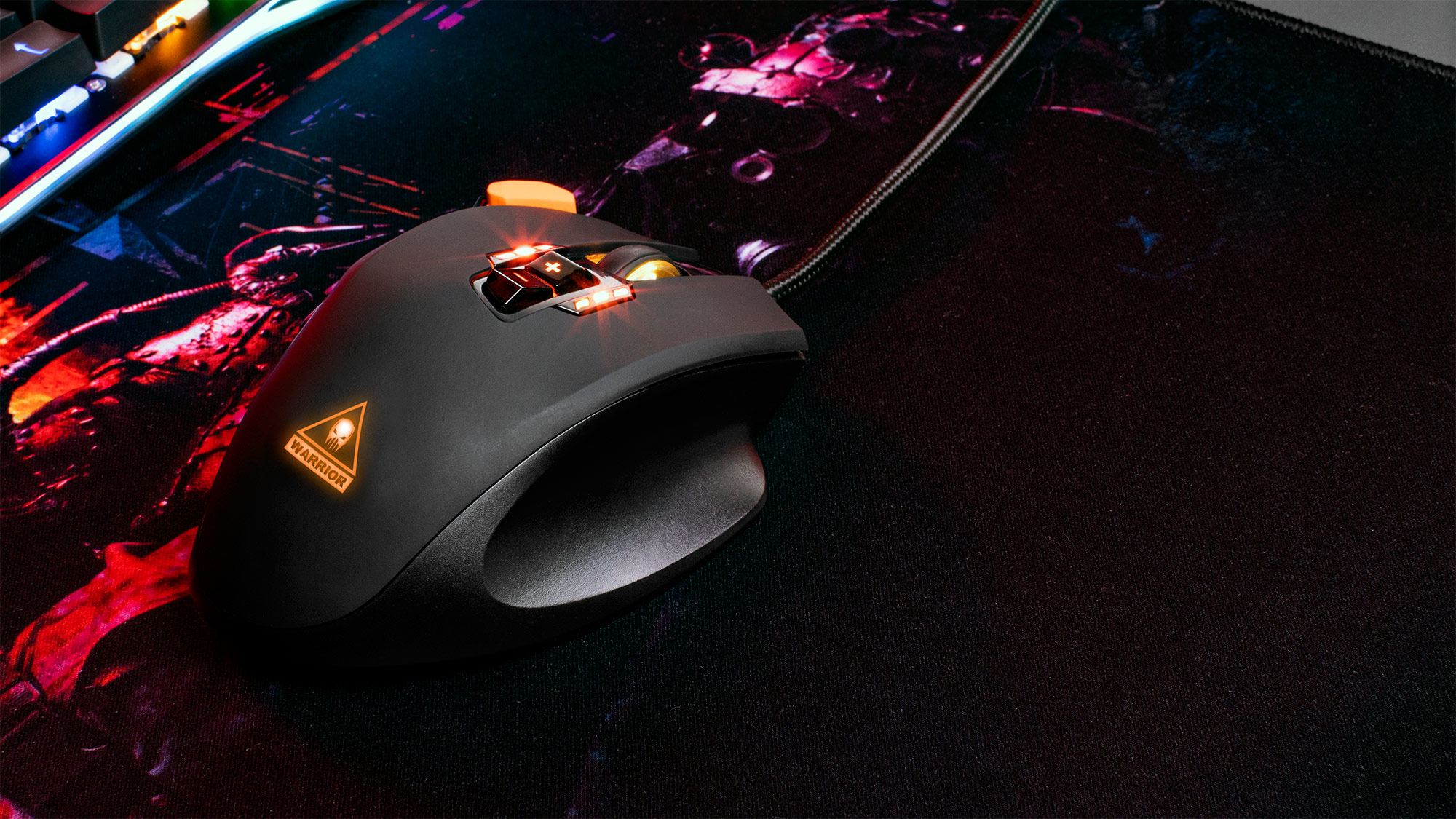 Alege iluminarea dintr-o paleta larga de culori! Mouse-ul GM-50 de la Kruger&Matz are rotita si logo-ul iluminate, putand alege culoarea in functie de preferintele tale. Iar pentru indicatorul DPI poti sa optezi pentru una din 6 culori. 